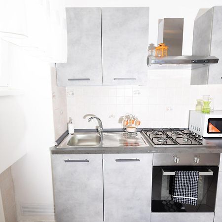 Delightful Apartment Close To The Center Lido di Ostia Exterior foto